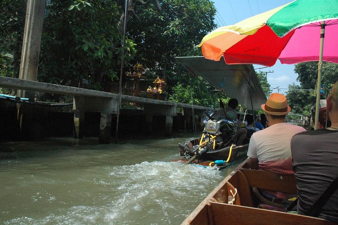 2-hour Bangkok Old City Night CHOB TUK TUK + Talat Noi Street Art - A 7:00 pm night route that actually makes sense