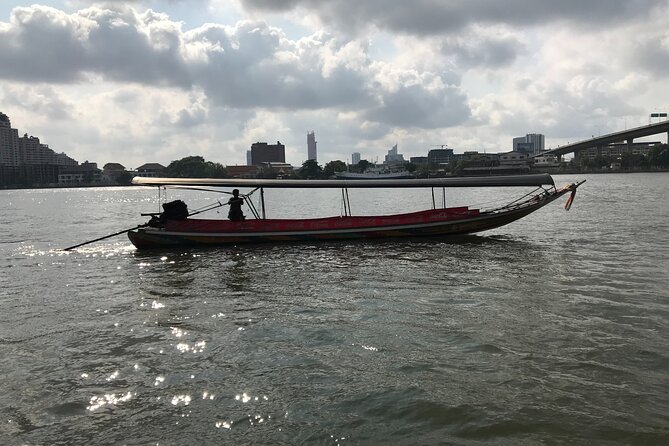 2-hour SUNSET Canal Tour + FOODS Tasting with Tour Guide - Food tasting on the canal route: bites that teach without filling you up