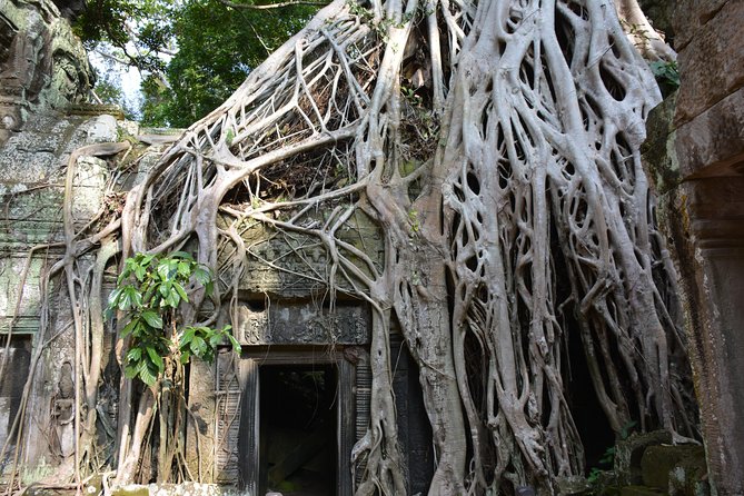 4 Days Expedition From Bangkok to Angkor Wat - Day 3: Banteay Srei and the Grand Circuit Mix of Temples