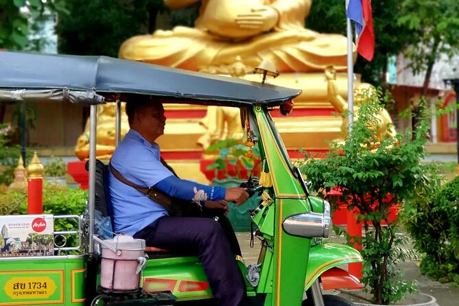 4-Hour Hidden Bangkok TukTuk Street Food Guided Tour - Key things that make this Bangkok night tour worth it