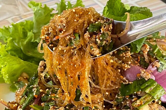4-Hour Hidden Bangkok TukTuk Street Food Guided Tour - How the dessert stop changes the whole meal