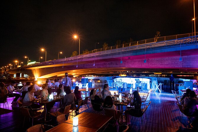 5 Star Luxury Bangkok Dinner Cruise On Wonderful Pearl Cruise - Taksin (Sathon) Bridge and the best way to handle timing for views