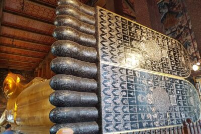 Amazing Bangkok City and Temple Tour with Local Guide - Chinatown Drive: Yaowarat Road for Atmosphere and Snacks