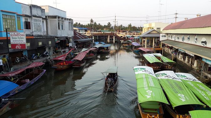 Amphawa Floating Market Tour with Maeklong Railway Market (SHA Plus) - Amphawa Floating Market: the river market you see from a boat