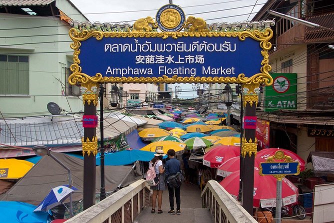 Amphawa Floating Market Tour with Maeklong Railway Market (SHA Plus) - Comfort and logistics: how this tour stays manageable