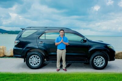 Arrival Private Airport Transfer : Bangkok Airport to Hotel in Bangkok - Vehicle choice, privacy, and luggage reality checks (sedan vs SUV)