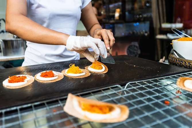 Authentic Street Food Tour in China Town Bangkok - What you’ll eat and drink: included tastings that add up to dinner