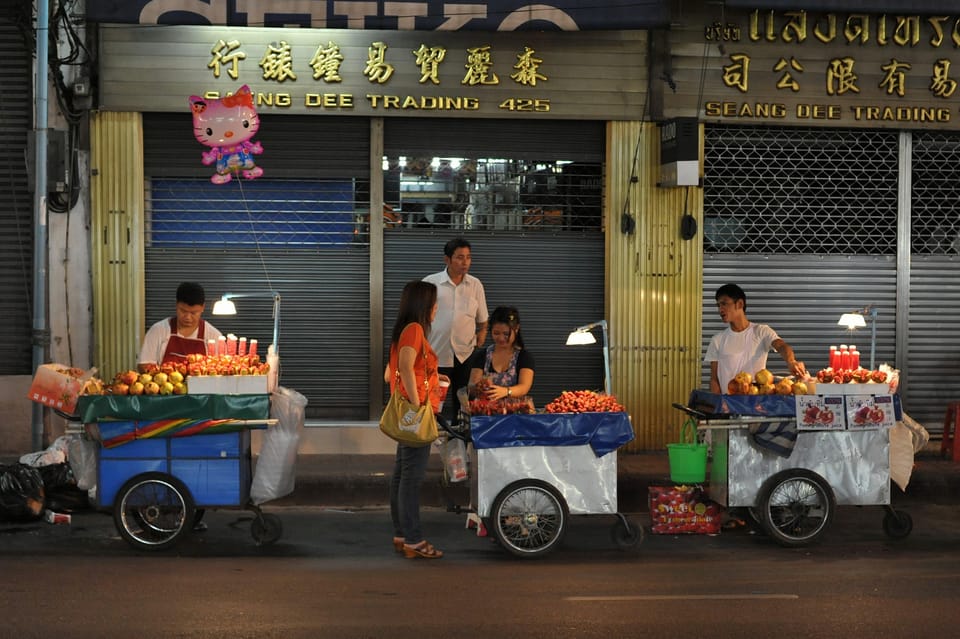 Authentic Street Food Tour in Chinatown I Bangkok - Guan Yin Shrine: why it’s more than a quick photo stop