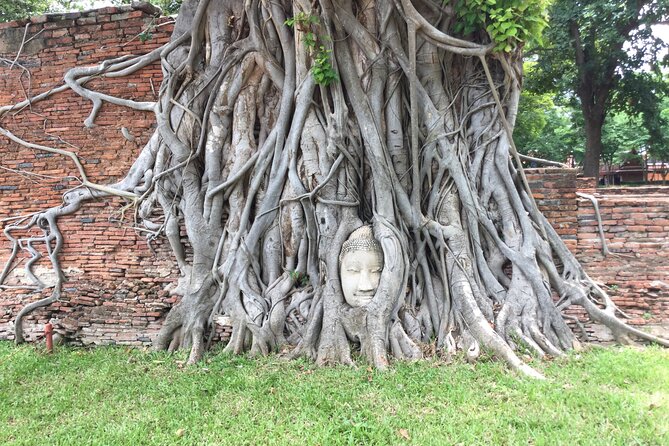 Ayuthaya Must Visit Temples Tour from Bangkok by MyProGuide - Wat Yai Chai Mongkol: stories told through layout and monuments