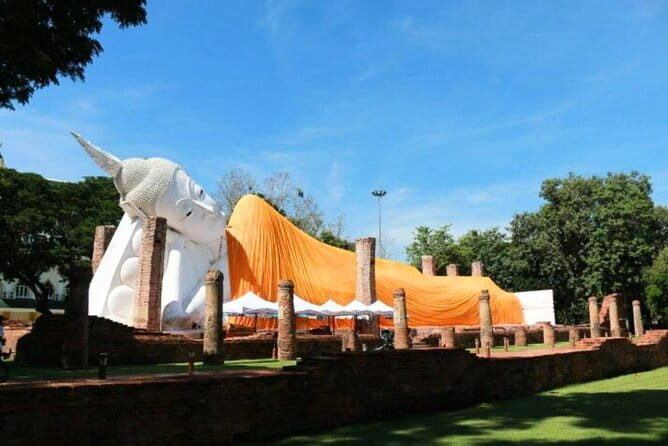 Ayutthaya and Ang Thong Private Charter Thailand Sacred Past Tour - Wat Muang: start with a major Buddha you can actually feel