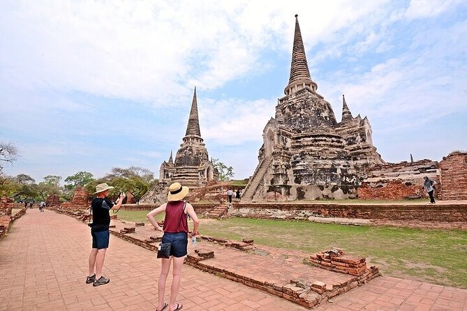 Ayutthaya Funky Frogy Tuk Tuk Experience With Famous Temple - Ayutthaya Historical Park: what you learn before the temples steal the show
