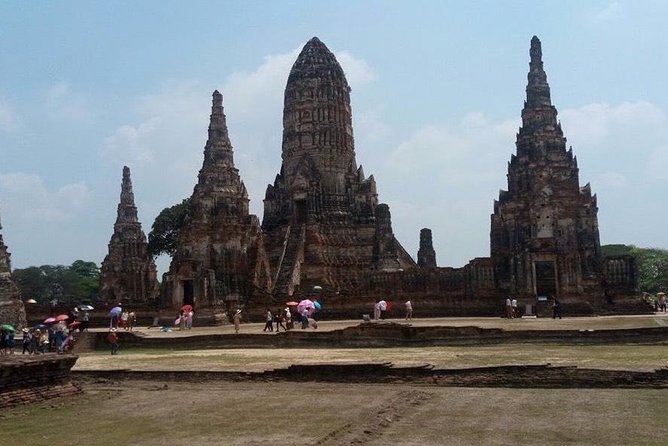 Ayutthaya Guided UNESCO Heritage Tour Including Lunch & Transfers - Bang Pa-In Summer Palace: Royal Escape and Historical Aftershocks