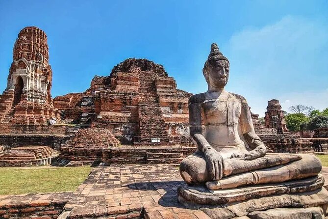 Ayutthaya Guided UNESCO Heritage Tour Including Lunch & Transfers - Wat Phra Sri Sanphet and Wihan Phra Mongkhon Bophit: Royal Temple Grounds and a Bronze Icon