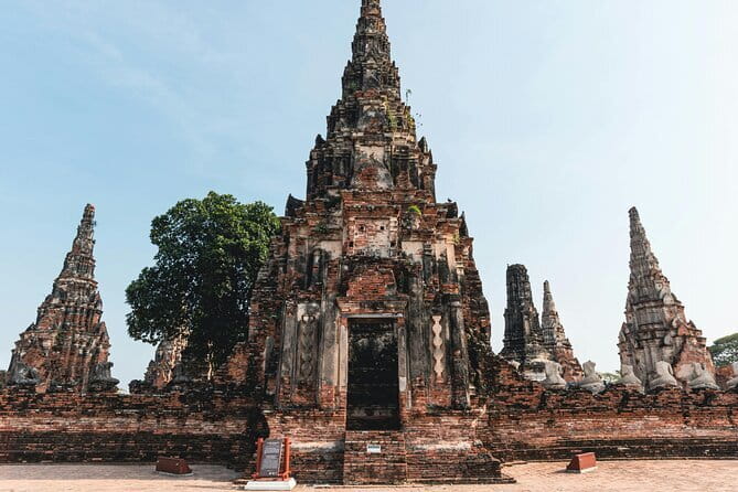 Ayutthaya Heritage Private Charter Exclusive Temple Tour - Ayutthaya temple day, without the Bangkok stress