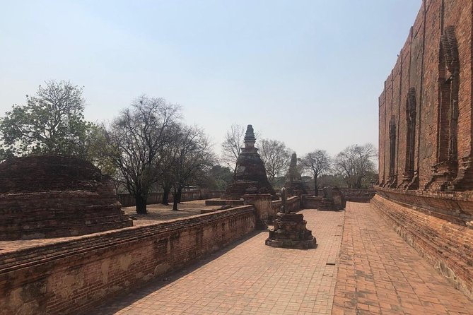 Ayutthaya One Day Tour go by Coach - back by River Cruise - Grand Pearl Cruise - Bang Pa in Summer Palace: A Royal Start That Isn’t Just Temples