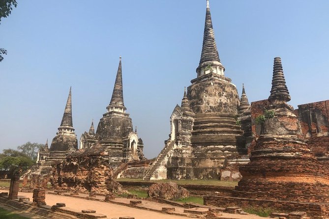 Ayutthaya One Day Tour go by Coach - back by River Cruise - Grand Pearl Cruise - Phra Mongkhon Bophit: The Gilded Buddha Moment