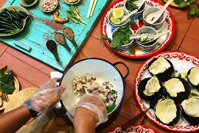 Baipai Thai Cooking School: Authentic Cooking Class Tour - Four Thai dishes plus a real lunch you build yourself