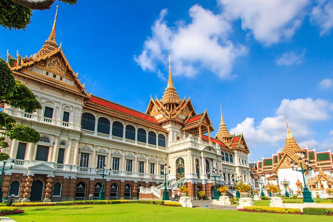 Bangkok Airport Layover Special : Best of Thailand 4 Hours Transit Tour - The near-airport city tour and temple stop (what you’ll feel, not just what you’ll see)