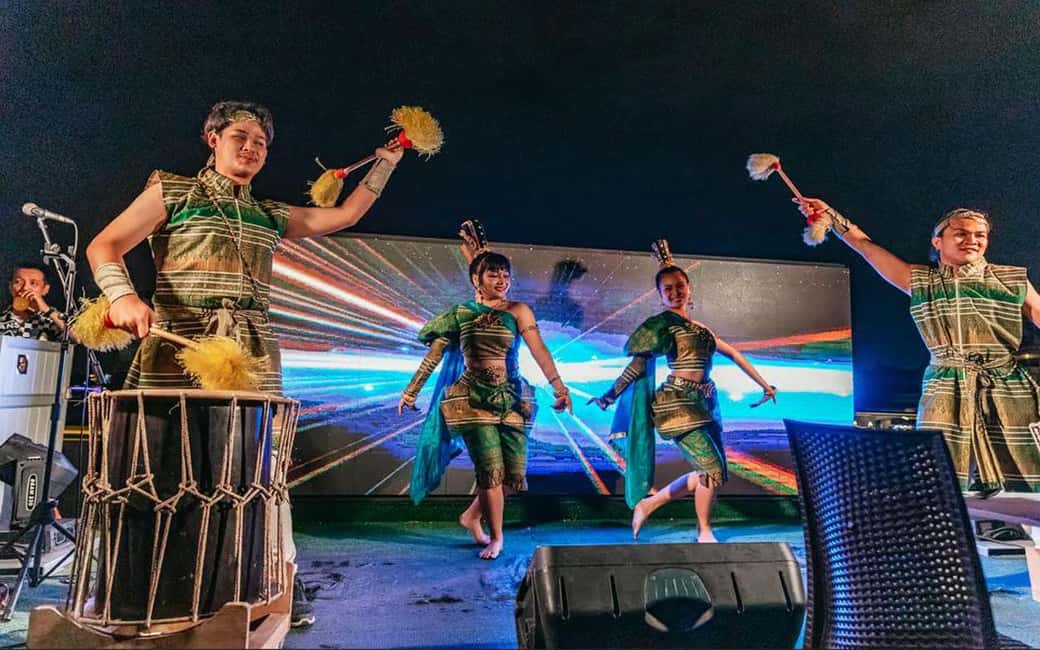 Bangkok: Alangka Luxury Cruise with Buffet and Live Music - Key things to know before you go