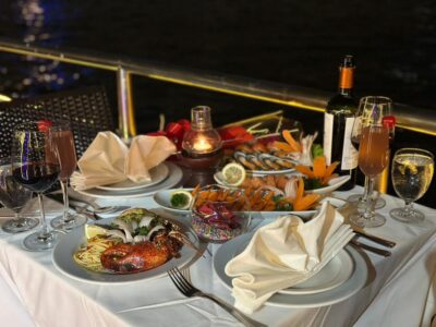 Bangkok: Alangka Luxury Cruise with Buffet and Live Music - How the Alangka ship makes the river feel close (and loud in a good way)