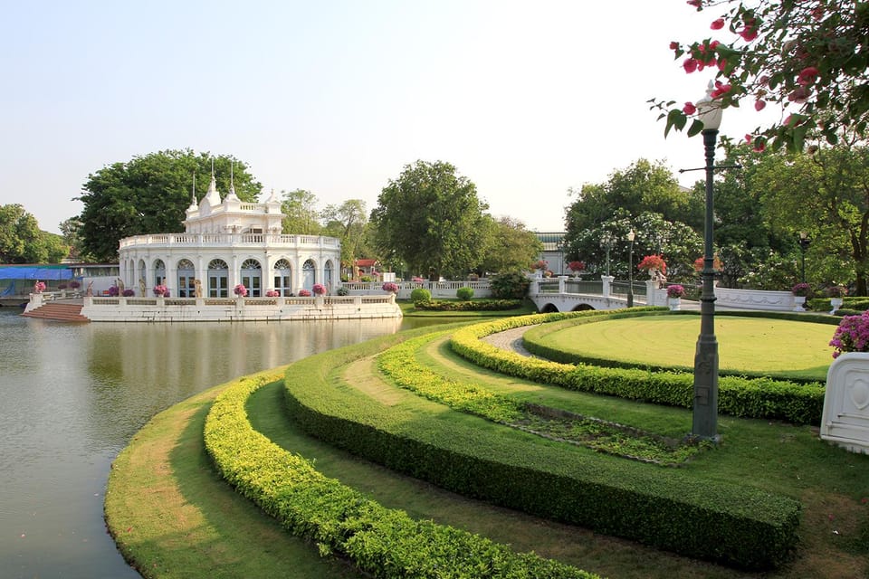 Bangkok: Audio guides for Bangkok, Ayutthaya & Chiang Mai - Chiang Rai: White Temple, Black House, and the Golden Triangle