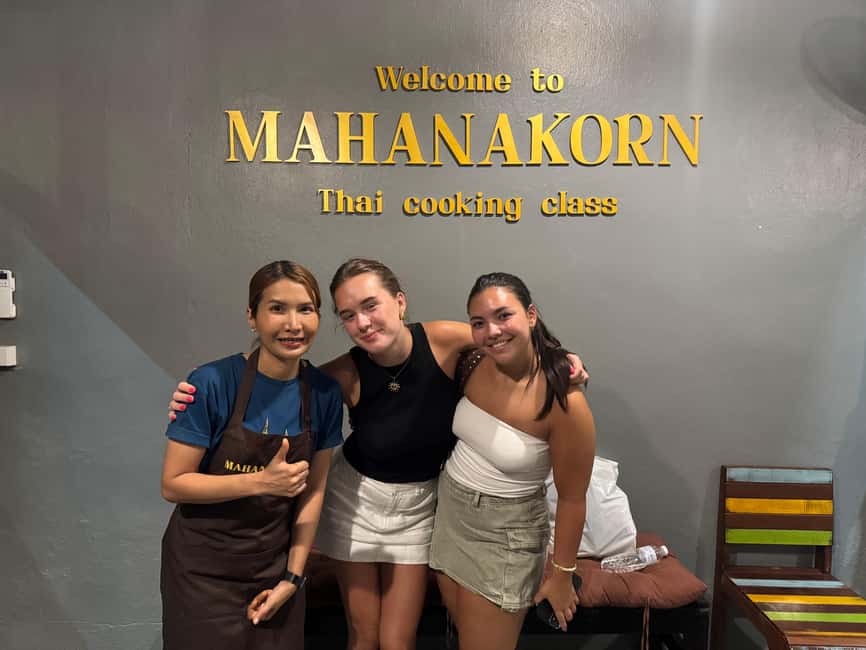 Bangkok: Authentic Thai Cooking Class with Local Host - The 3-hour flow: spices first, four dishes next