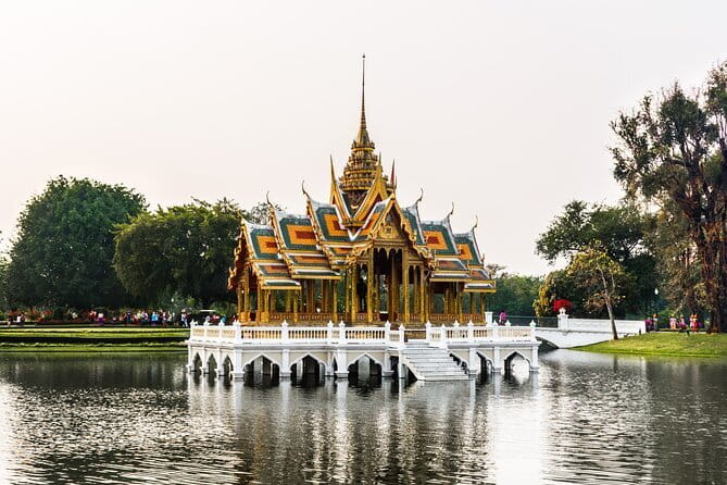 Bangkok Ayutthaya Temples and Boat Tour with Lunch - Bangkok Pickup to Ayutthaya: The 7:00 am Rhythm