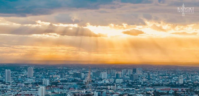 Bangkok: Baiyoke Sky Hotel Observatory Entry Ticket & Drink - Why the 360-degree glass design is the real star