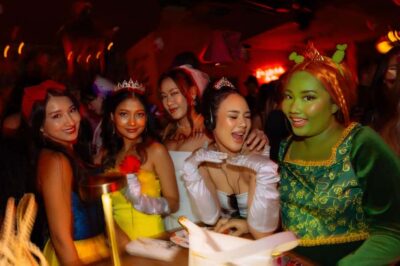 Bangkok: Bar and Club Crawl - The night’s flow: cocktail warm-up to techno and hip-hop