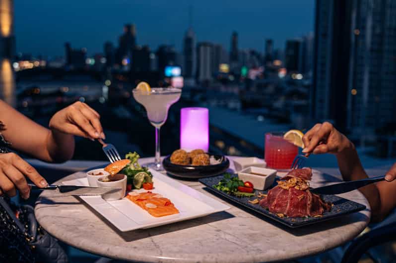 Bangkok: Barracuda Rooftop Bar Akara Hotel - Barracuda Rooftop Bar: A 90-Minute Skyline Fix