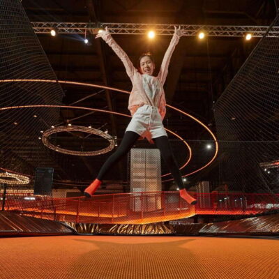 Bangkok: BEAT Active Indoor Sport Experience Ticket - Your first 20 minutes: redemption, lockers, and grip socks