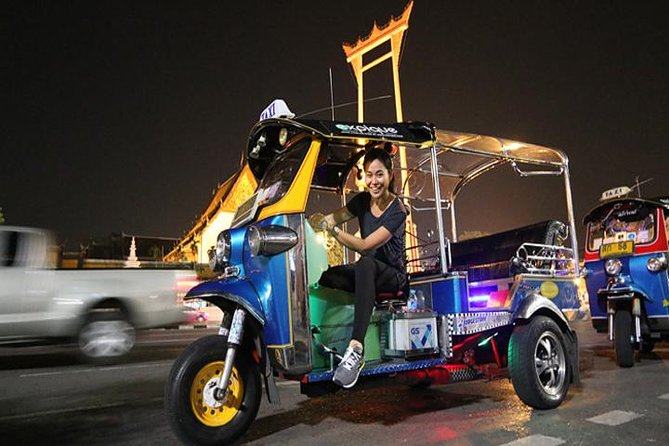 Bangkok by Night Tuk Tuk Tour: Markets, Temples & Food - Eating Bangkok street food the smarter way (tastings, not chaos)