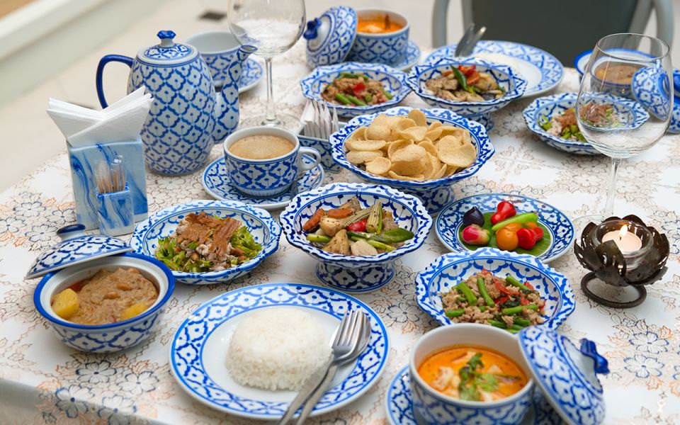 Bangkok: Calypso with Thai Classical Dance - My practical tips so you get the best night