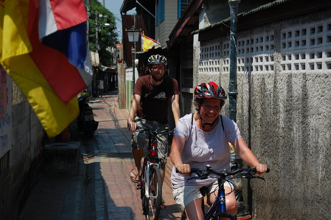 Bangkok Canal Tour by Boat and Bike - Khlong Bang Luang area: canal-side lunch, artist house, and puppets