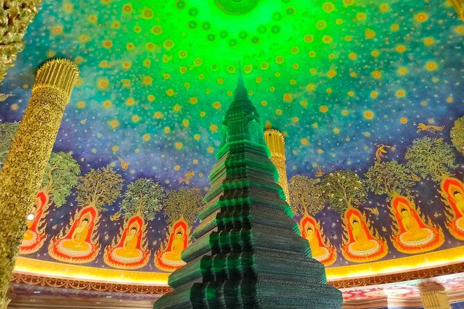 Bangkok Canal Tour: Chaophraya River and Wat Arun - Temple of Dawn (Wat Arun): The Iconic Finale by the River
