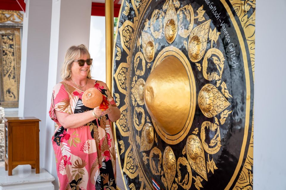 Bangkok: Canals Tour Wat Arun & Chao Phraya by Longtail Boat - Wat Arun from the Thonburi side: 79 metres of temple focus