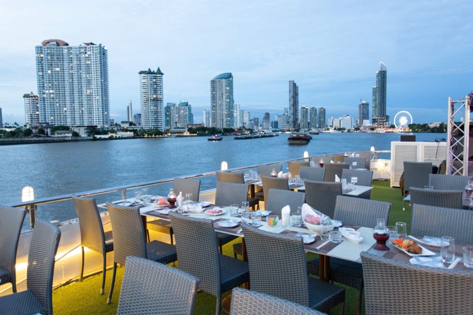 Bangkok: Chao Phraya Alangka Cruise at Icon Siam - Price and Value: Why About $31 Can Make Sense