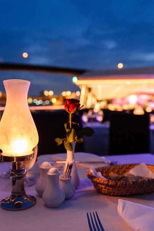 Bangkok: Chao Phraya Princess Dinner Cruise - The Dinner: International Buffet With Seafood