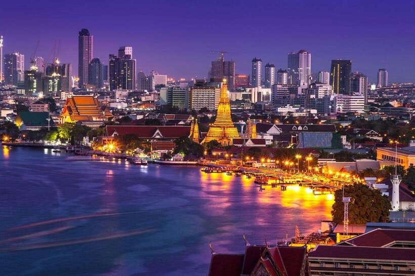 Bangkok: Chao Phraya River Meridian Cruise with Buffet - Sunset cruise vs dinner cruise: which one matches your mood