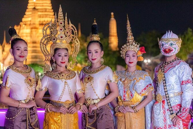 Bangkok Chaophraya Dinner Cruise with Thai Cultural Show - The ship setup: big-group reality, handled well