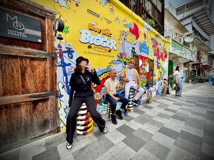 Bangkok: Chinatown & Taladnoi Street Art Guided Walking Tour - Morning Market Mood: Street Food, Incense, and Local Life