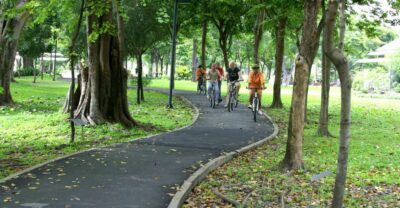 Bangkok: City Culture half-day Bike Tour - Starting at Rama III Road: Bikes, Safety Briefing, and Staying Cool