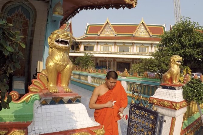 Bangkok City Culture Tour by Bike - Bike + Helmet + Snacks: The Simple Inclusions That Actually Help