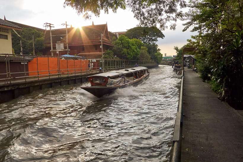 Bangkok Classic Discovery - Wat Mahannapharam Worawihan: a temple visit with walking time