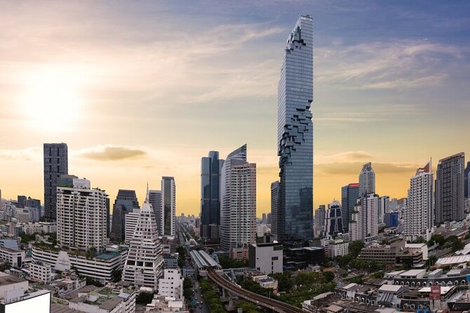 Bangkok Damnoen Saduak, Train Market, Mahanakhon Skywalk - Should you book this Bangkok train-market and skywalk day trip?