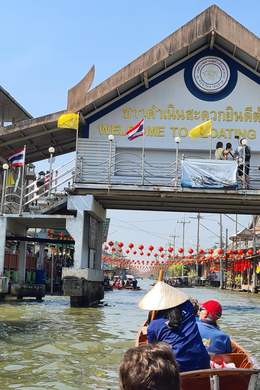 Bangkok: Floating Market & Maeklong Markets Private Transfer - Shopping and Food at the Train Market (Without Getting Rushed)