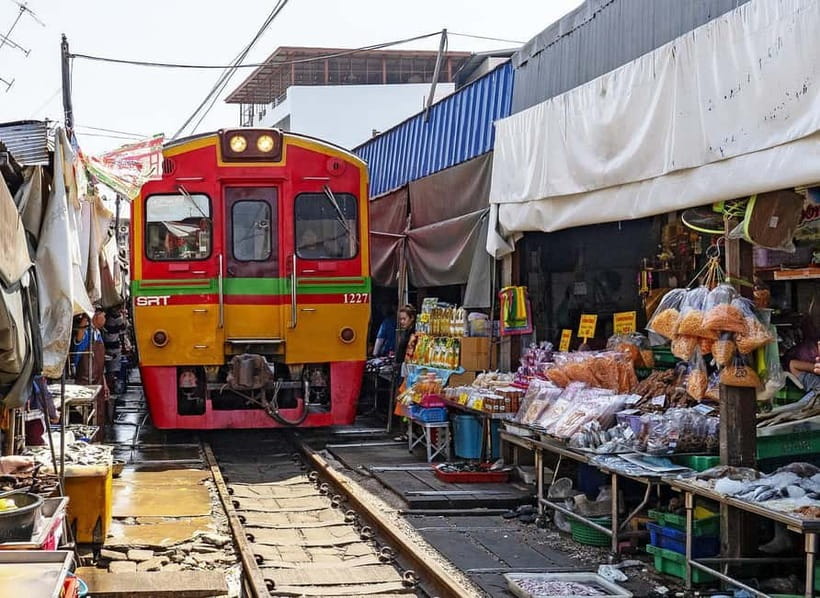 Bangkok: Floating Market & Railway Market with Hotel Pick Up - Key highlights worth marking on your map
