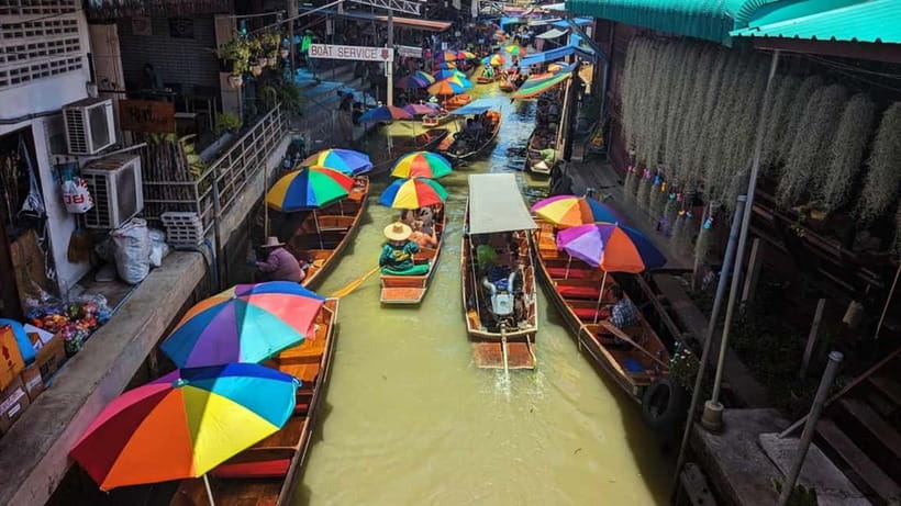 Bangkok: Floating Market & Railway Market with Hotel Pick Up - Railway-side shopping and food: what to focus on during your hour
