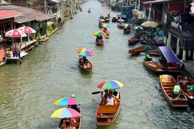 Bangkok: Floating Market & Train Market with Train/Boat ride - Mae Klong Railway Market: the train-passes-through-the-stalls moment