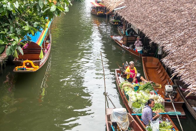 Bangkok Floating Markets and Boat Tour - Khlong Lat Mayom vs the famous tourist floating markets